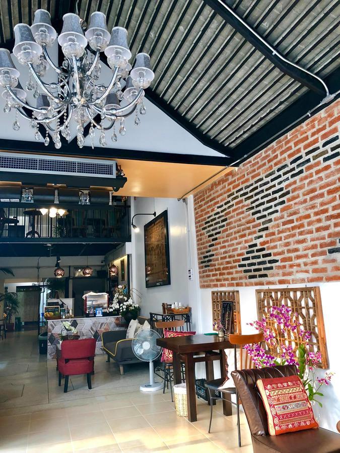 Готель Hp House Cafe' Чіангмай Екстер'єр фото